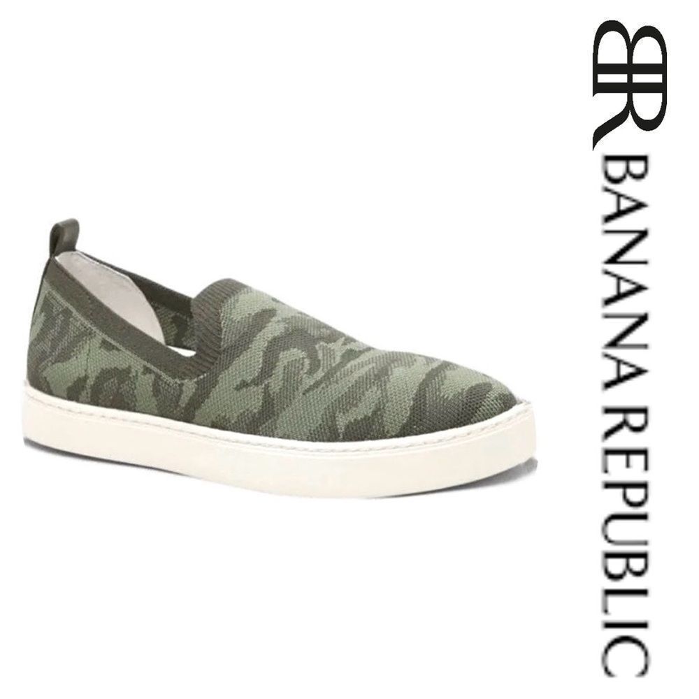 Banana Republic Recycled Knit Slip On Sneakers